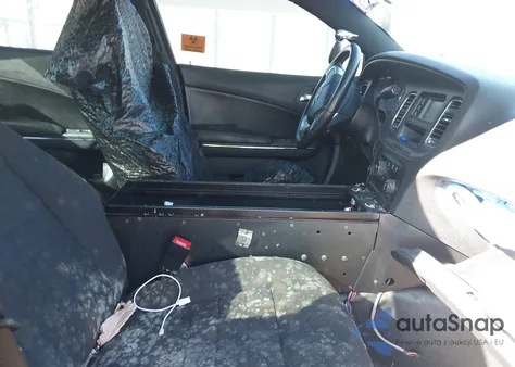 2013 Dodge Charger Police z USA, uszkodzony, nr VIN 2C3CDXAT6DH721951